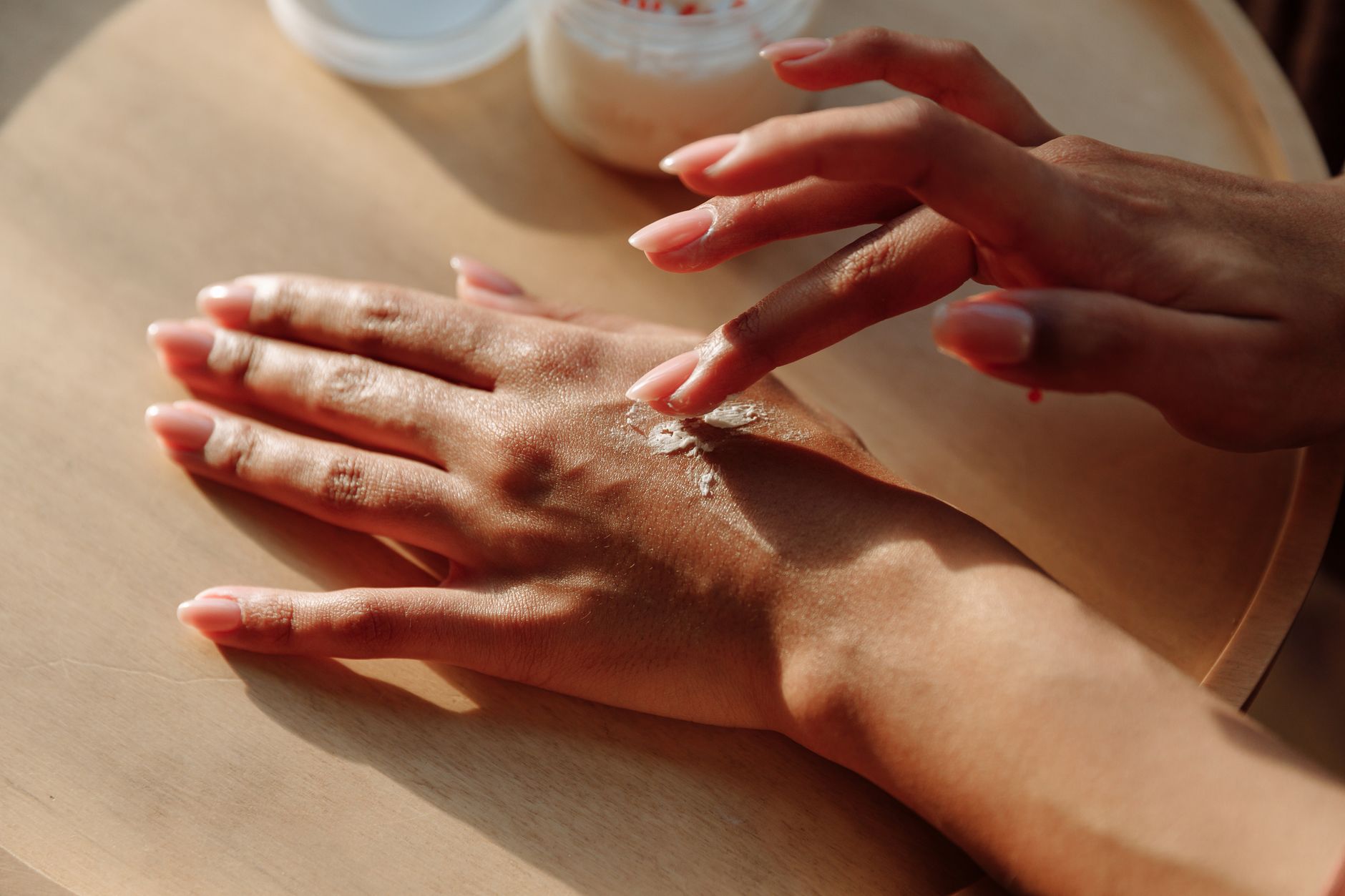 First Signs of Eczema: Practical Guide - educational article image