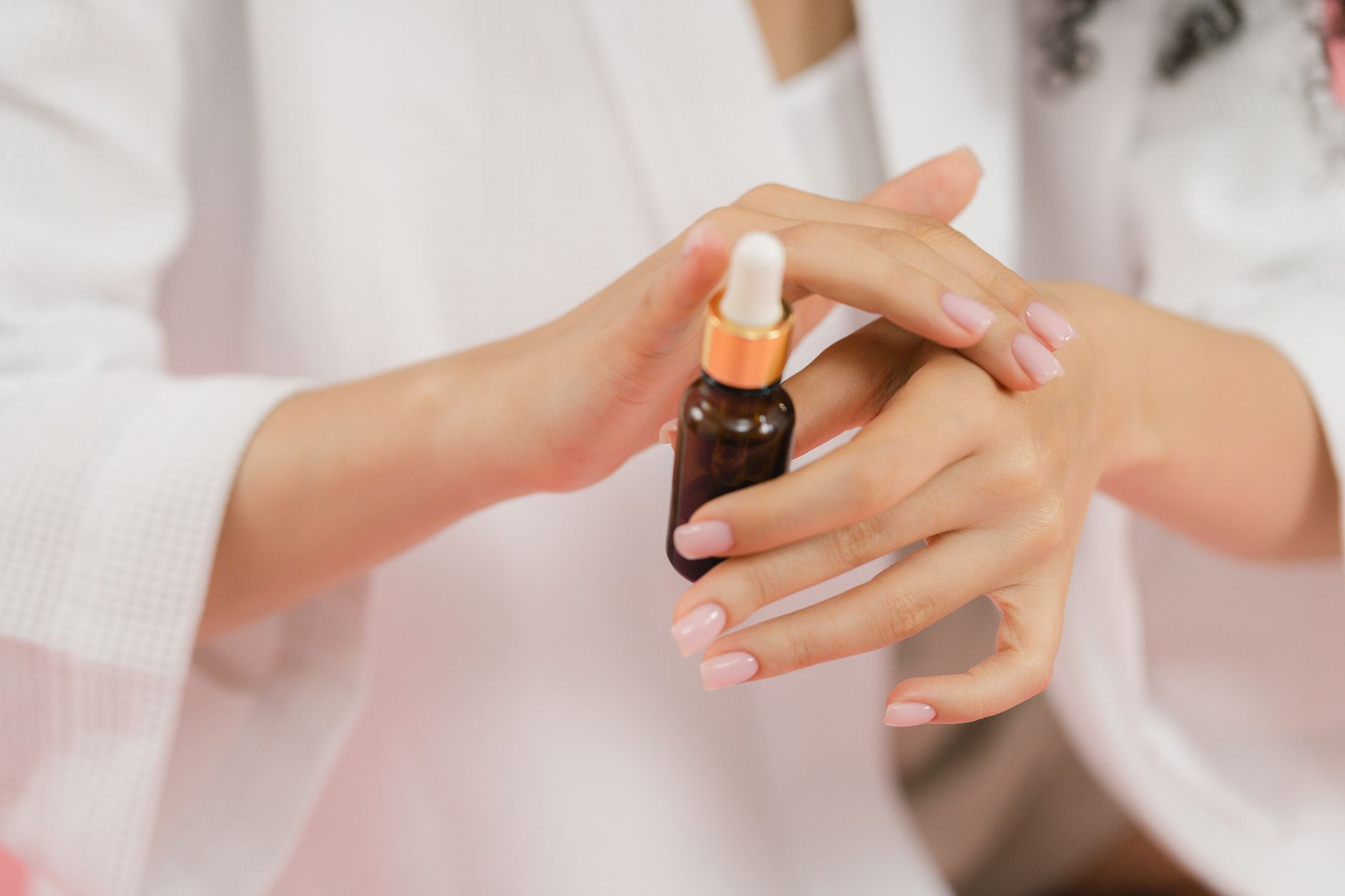 Understanding the Soak-and-Seal Method for Eczema Relief - educational article image