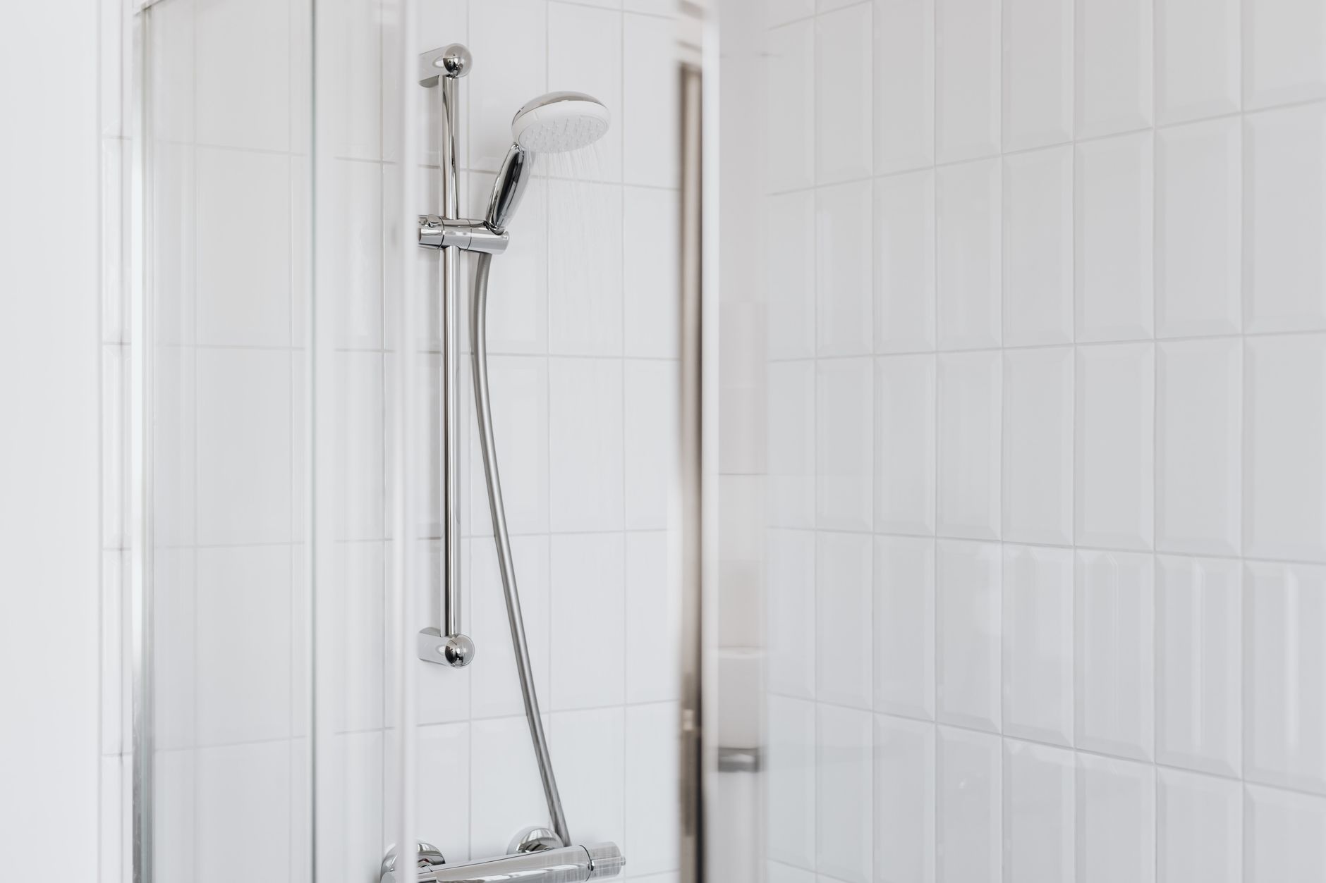 Hard Water Eczema: Practical Guide - educational article image