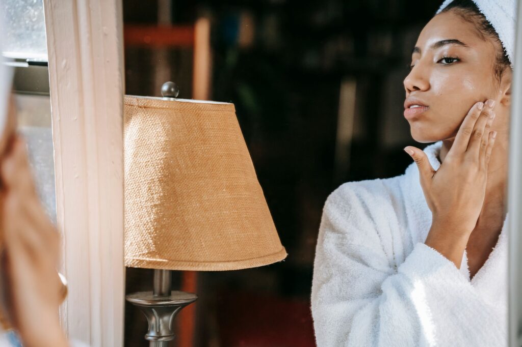 Should You Use Bath Oils for Eczema-Prone Skin? Expert Insights