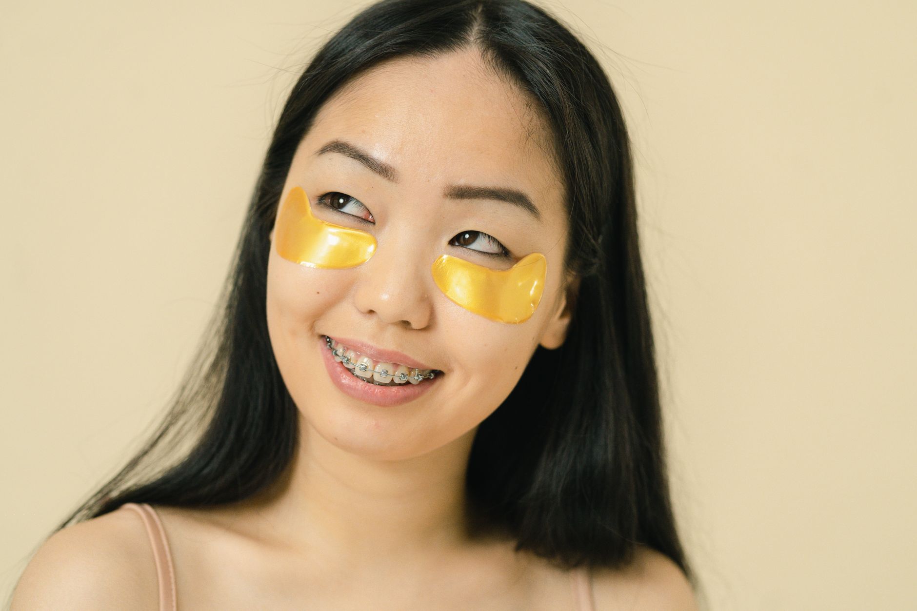 What Can Trigger Eczema Around the Eyes: Full Guide - educational article image