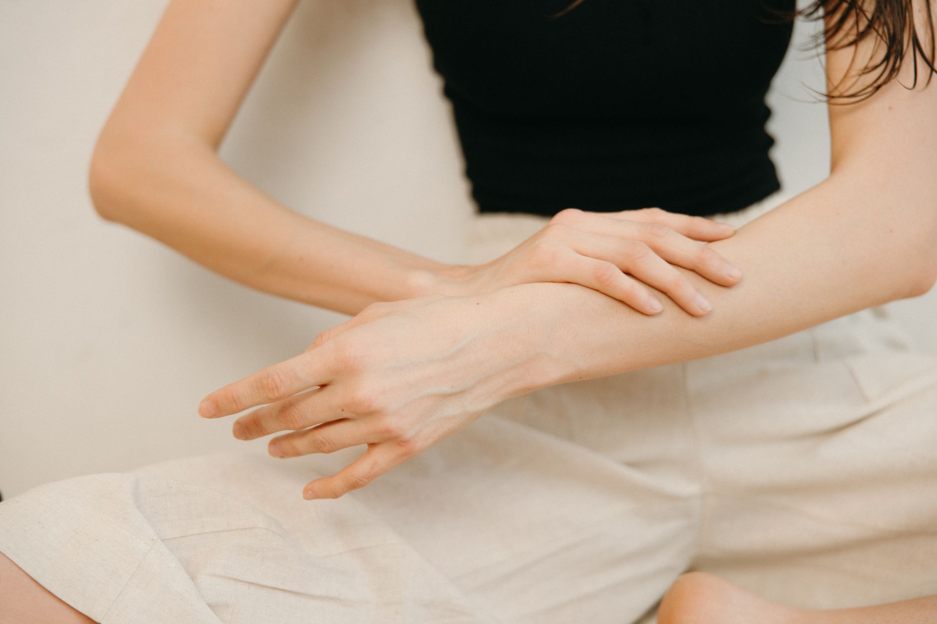Sanitizer Hand Eczema: Practical Guide - article image