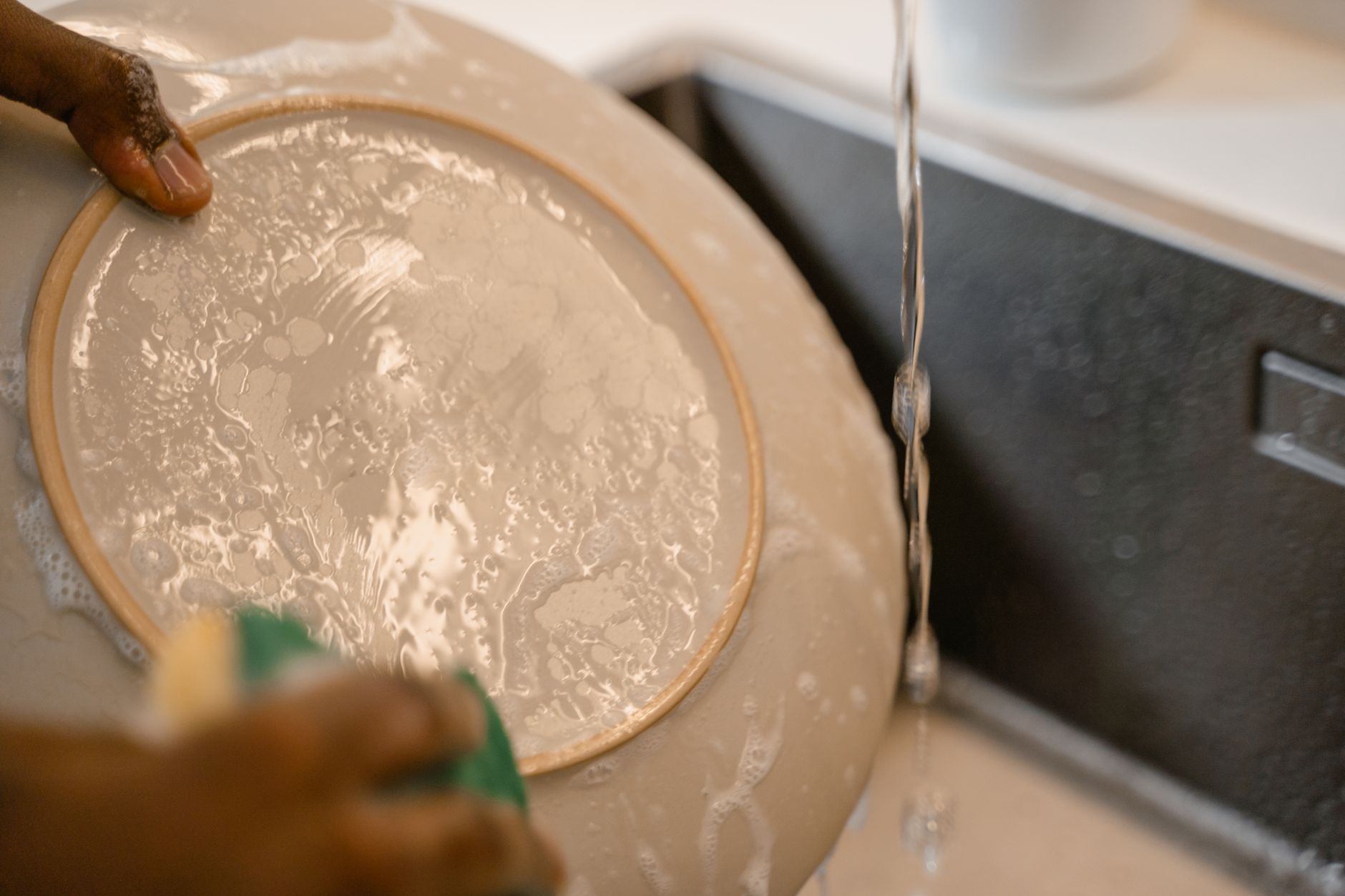 Can Dish Soap Trigger Eczema on Hands? Detailed Guide - educational article image